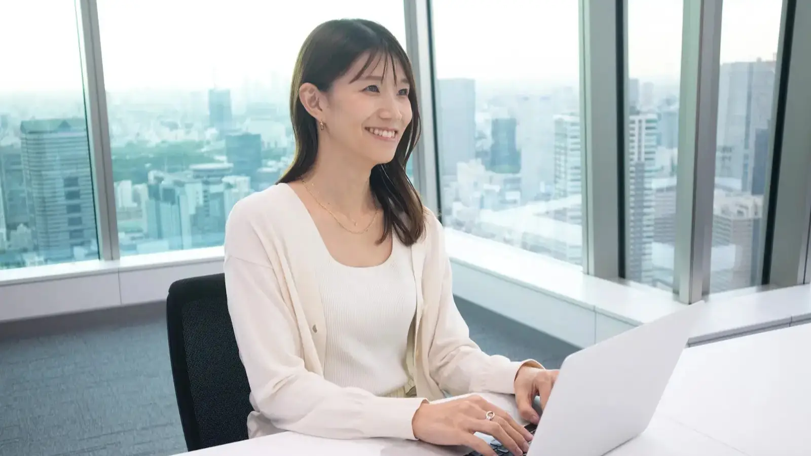日本の「子育て」を動かす。10年の節目に立つ私たちが、「ともに手をとるプラットフォーム」として目指す未来の画像
